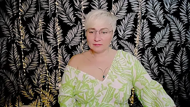 Olivia_playful Adlı Modelin Canlı XXX Sohbeti