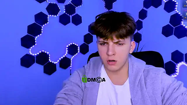 travis_wolf_ Live XXX-chat