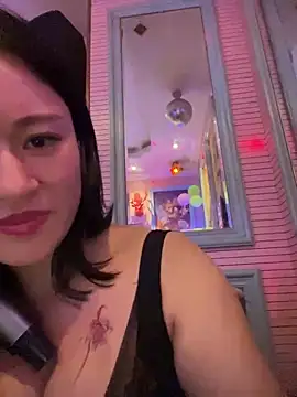 Yolanda9 Show Webcam