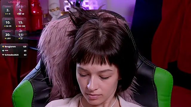 Chat XXX en directo de YourDarlingVivian