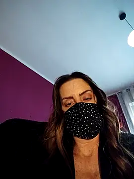 Akemi_rossi – Live XXX-chat