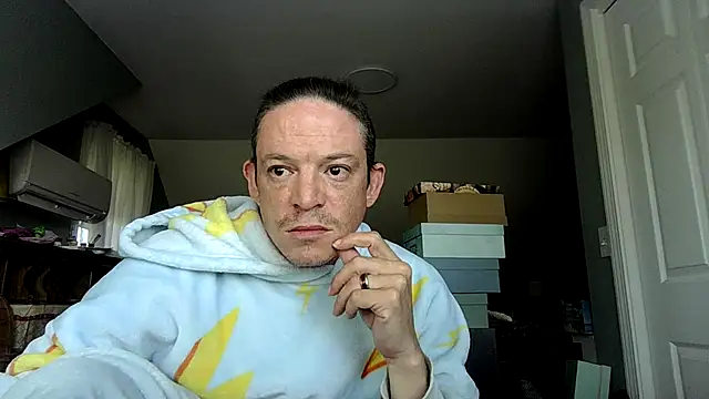 ShadowLove85 webkamerás műsora