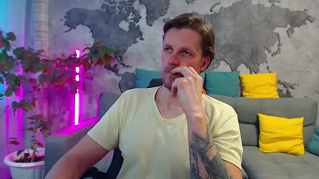 Chat XXX en directo de VikingChrisss