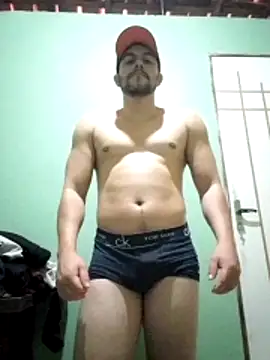 Rejoined_Sugar élő XXX-chatje