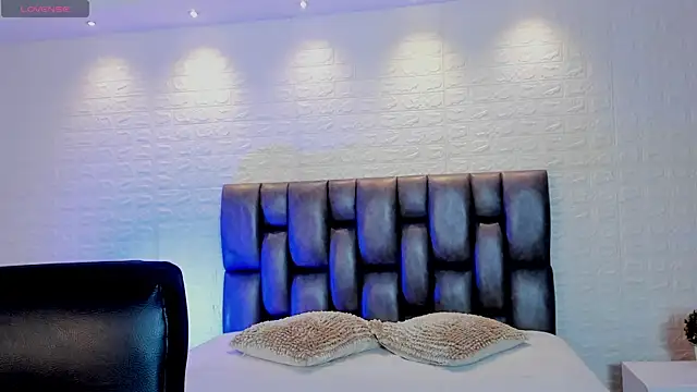 AidaJones 라이브 XXX 채팅