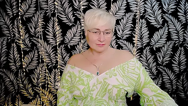 Olivia_playful Live XXX Chat