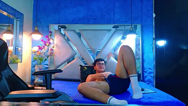 Show de Oliver_Jamees na webcam