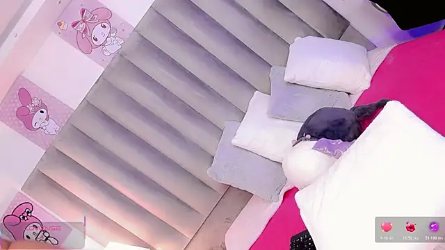 ClaudiaSophia Show in webcam