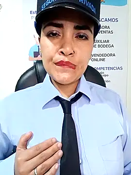 Chat XXX en directo de MAYE__13