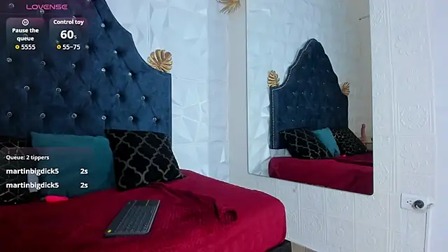 Chat XXX en directo de _mia_milf_