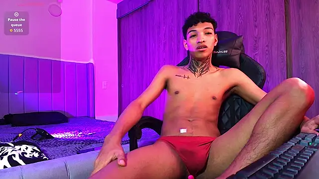 Pokazy przed kamerką – im_Usuga