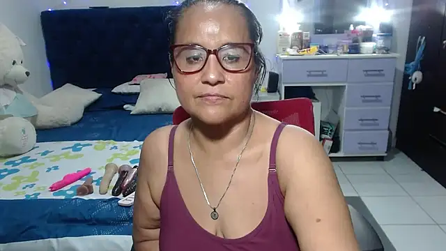 Chat XXX en directo de pervert_mommy_