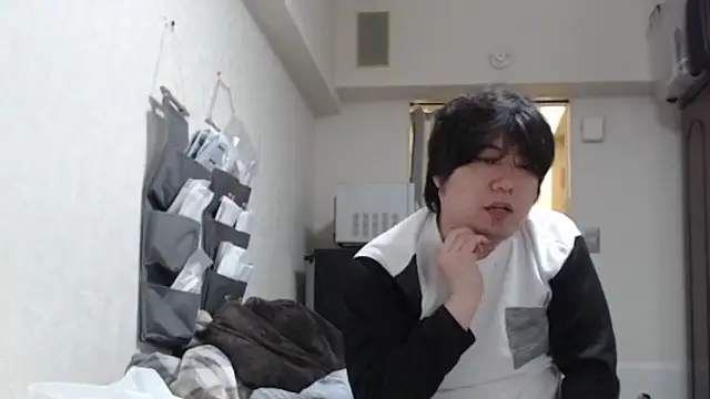 Pokazy przed kamerką – raterate555