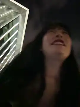 yourkeer élő XXX-chatje