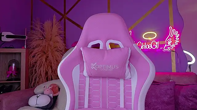 ChloeGil: онлайн-секс-чат