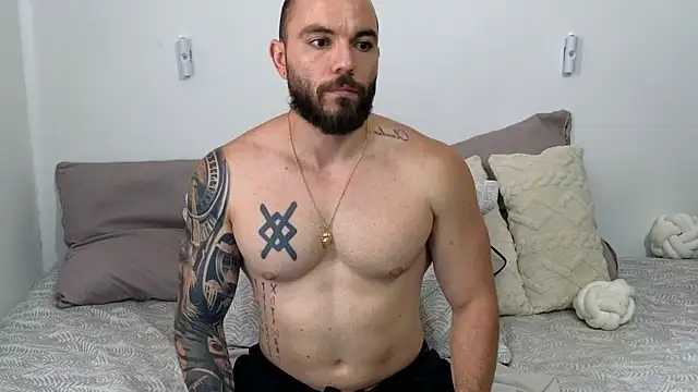 Вебкам-шоу Isaac_Carter