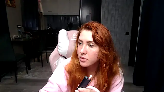 Reginasmilee Chat XXX live