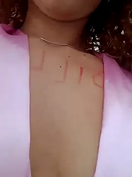 Živý XXX chat Sienna_brunette