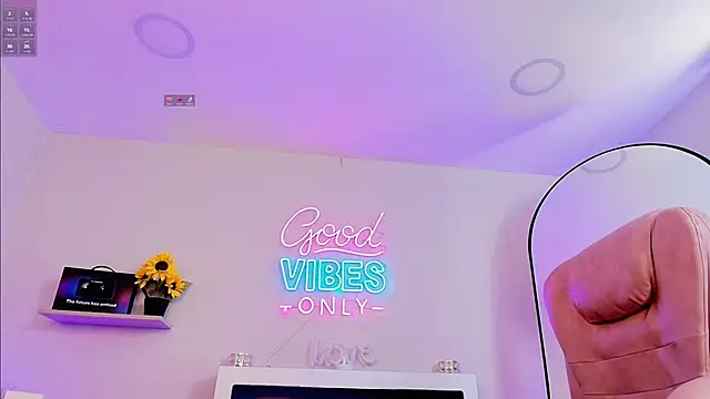 Alice_VixenのライブXXXチャット