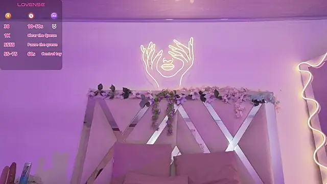 ZURY_TAYのライブXXXチャット