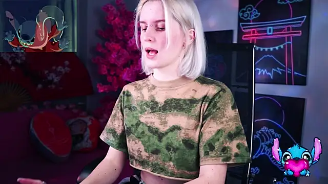 BethanyCloud's Live XXX Chat