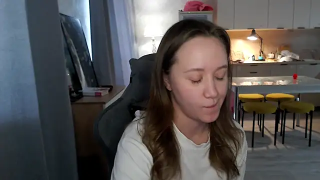 _lalune_'s Live XXX Chat