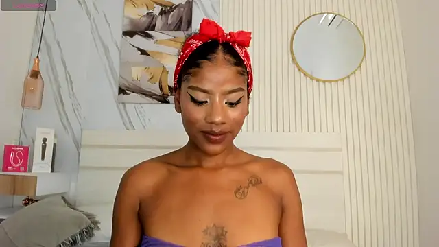 Afro_Luna's Live XXX Chat