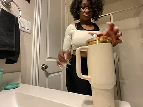 wynterheat's Live XXX Chat