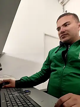 Chat XXX ao vivo de Andy-rtg