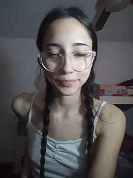 isaaabelaaa 网络视讯表演