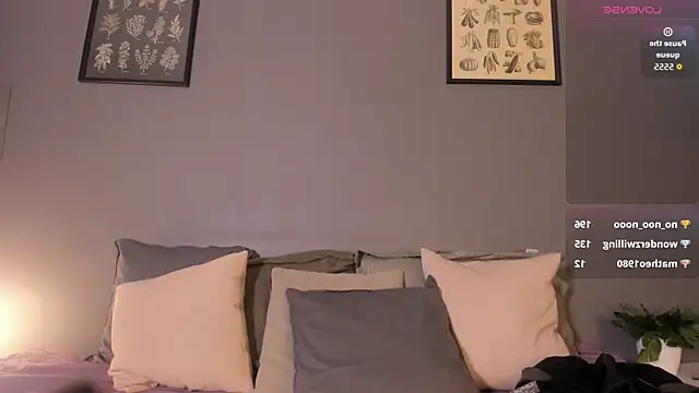 Charlotte_lovee_ Live XXX-chat