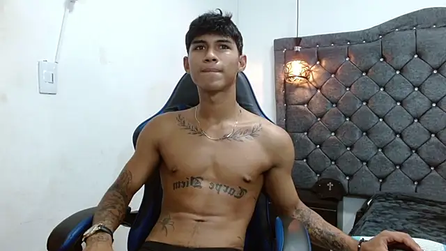 luka_big18 Show Webcam