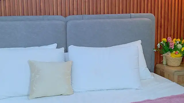 Sandy_Edvards Chat XXX in diretta