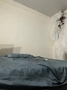 saasha_Petit Show in webcam