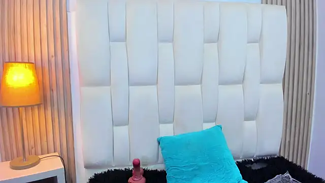 Онлайн чат XXX Anabella_Thompson