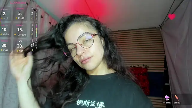 Chat +18 de rosse_2504 ao vivo