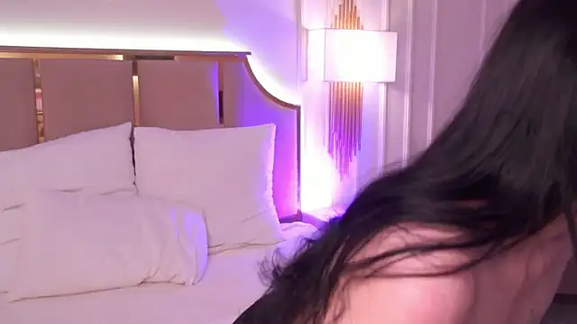 CindyMil's Live XXX Chat