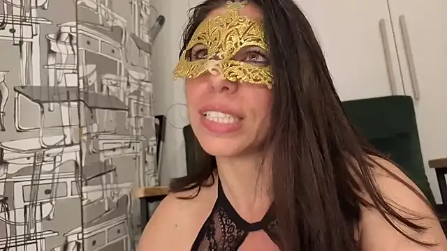 Sara87Show4U Chat XXX live