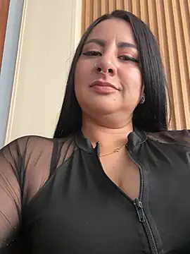 دردشة Abril_Luv الجنسية المباشرة