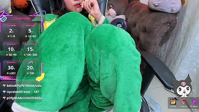 Chat +18 de ravenn_20 ao vivo