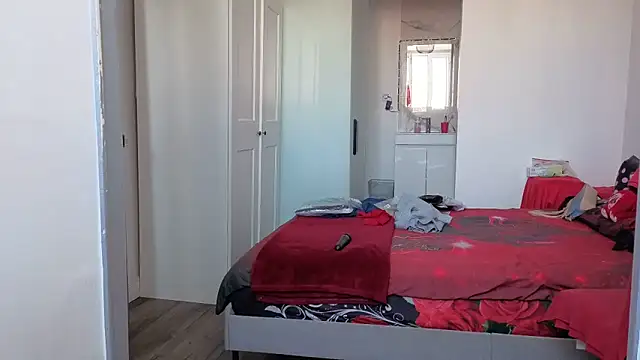 HotSpicyGujju live XXX chat