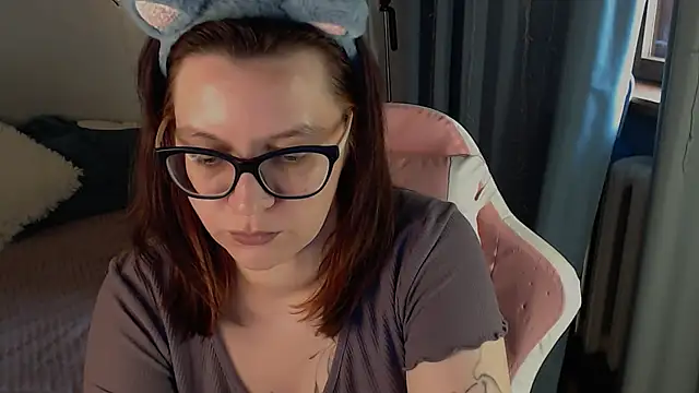 Živý XXX chat Milaniya_Poolys