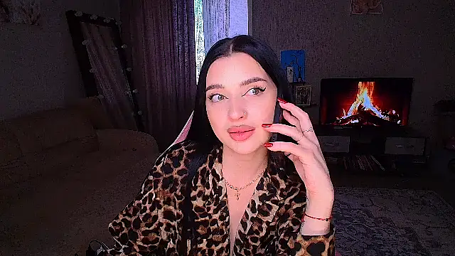 __Malika__ live XXX chat