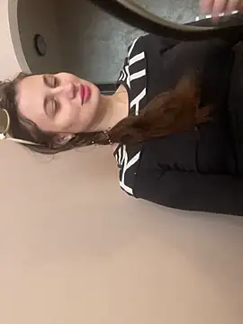 Flossy_Vettie's Live XXX Chat