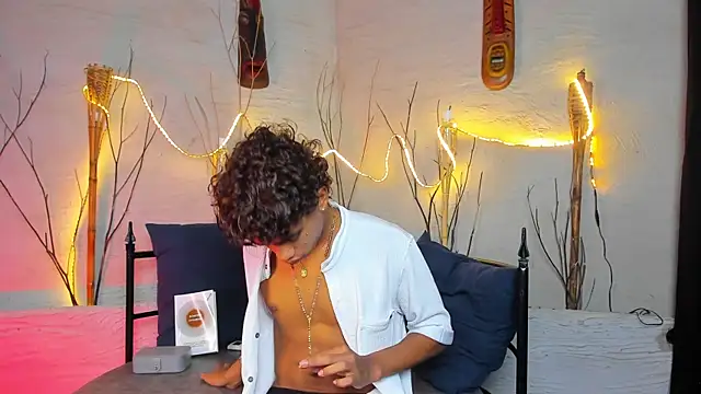 AlanCutee: απευθείας συνομιλία ΧΧΧ