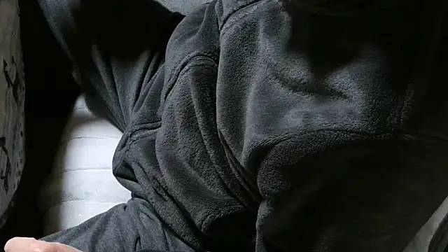 cinnabar_red 在線直播表演