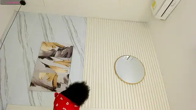 Chat XXX en directo de Afro_Luna