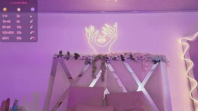 ZURY_TAY Chat XXX in diretta