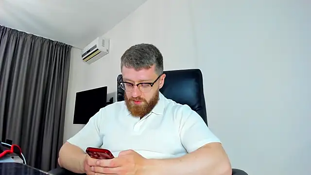 Findom_guyのライブXXXチャット