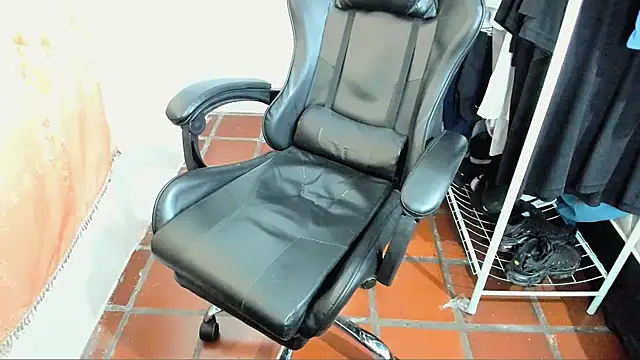 Leal_777's Webcam Show